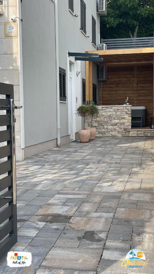 Gabrijel Apartments Makarska 1 Kültér fotó