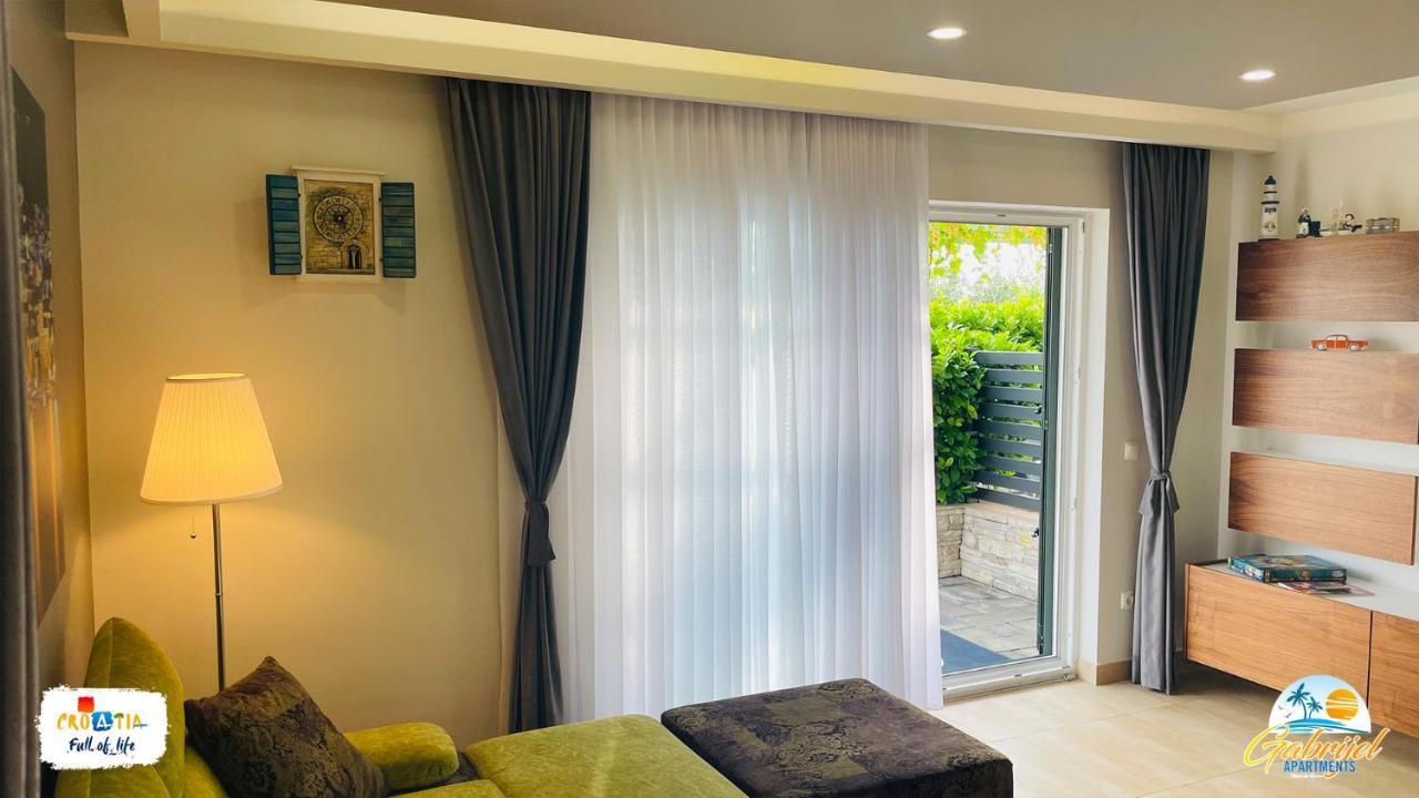Gabrijel Apartments Makarska 1 Kültér fotó