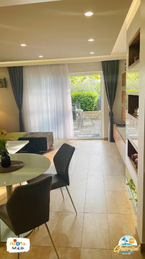Gabrijel Apartments Makarska 1 Kültér fotó