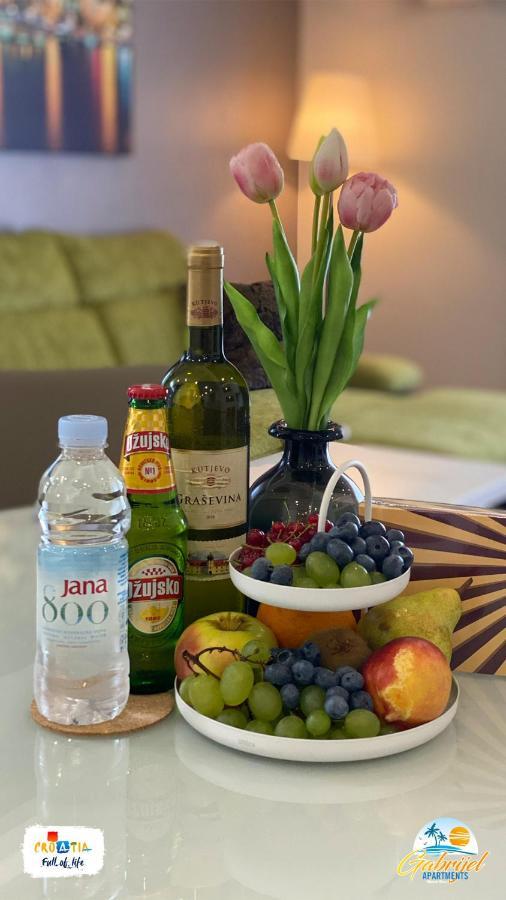 Gabrijel Apartments Makarska 1 Kültér fotó