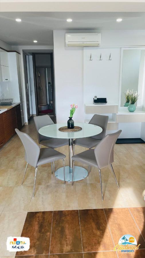 Gabrijel Apartments Makarska 1 Kültér fotó