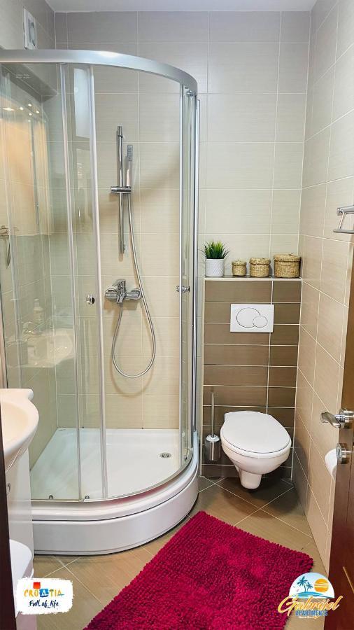 Gabrijel Apartments Makarska 1 Kültér fotó